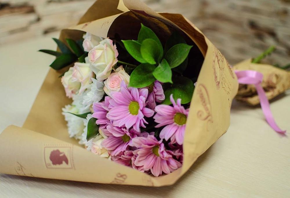 Букет цветов из: Розы и Хризантемы в Орлове Кировская область