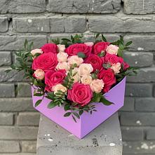 Цветочная композиция из Розы в коробке в Орлове Кировская область