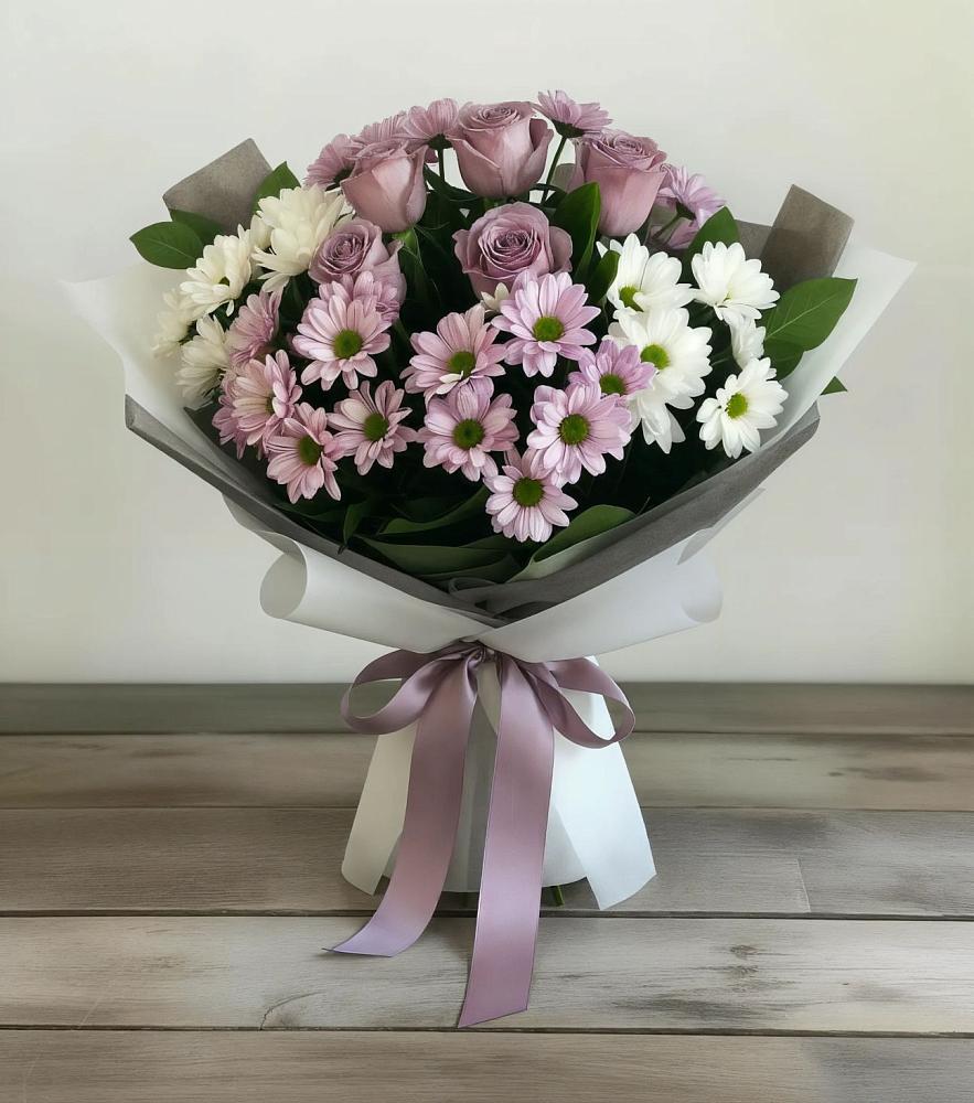 Букет цветов из: Хризантемы и Розы в Орлове Кировская область