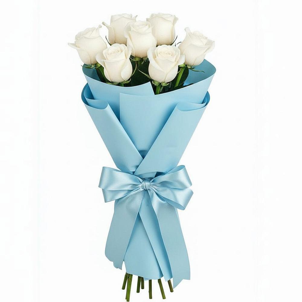 Букет 7 белых роз Проуд в Орлове Кировская область