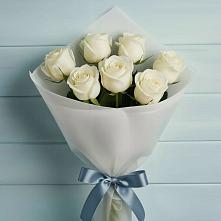 Букет 7 Белых роз Эдлесс Лав в Орлове Кировская область