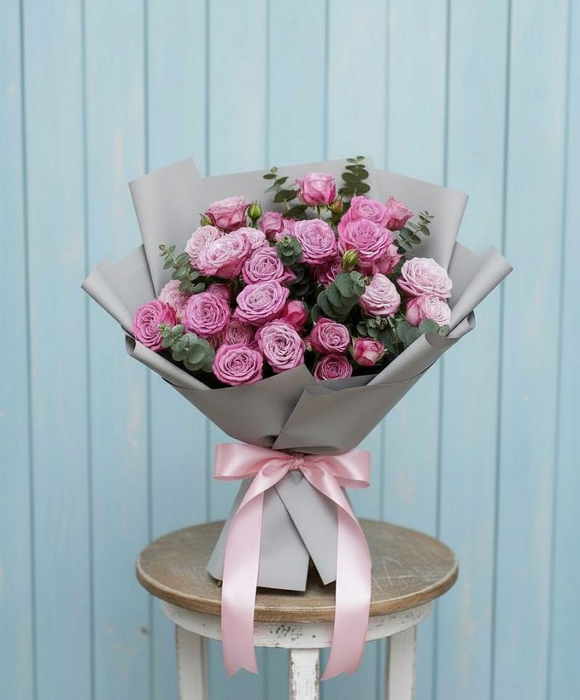 Букет цветов из: Розы в Орлове Кировская область