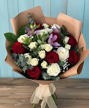 Букет цветов из:  Розы и Альстромерии в Орлове Кировская область