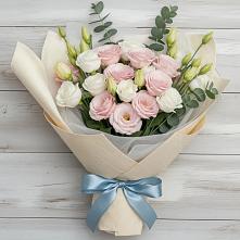 Букет цветов из:  Лизиантусы #REPLACE_PRED# Орлове Кировская область