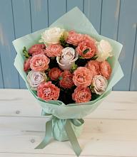 Букет цветов из:  Розы в Орлове Кировская область