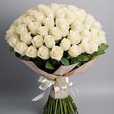 Букет 101 беля роза Белоснежка в Орлове Кировская область