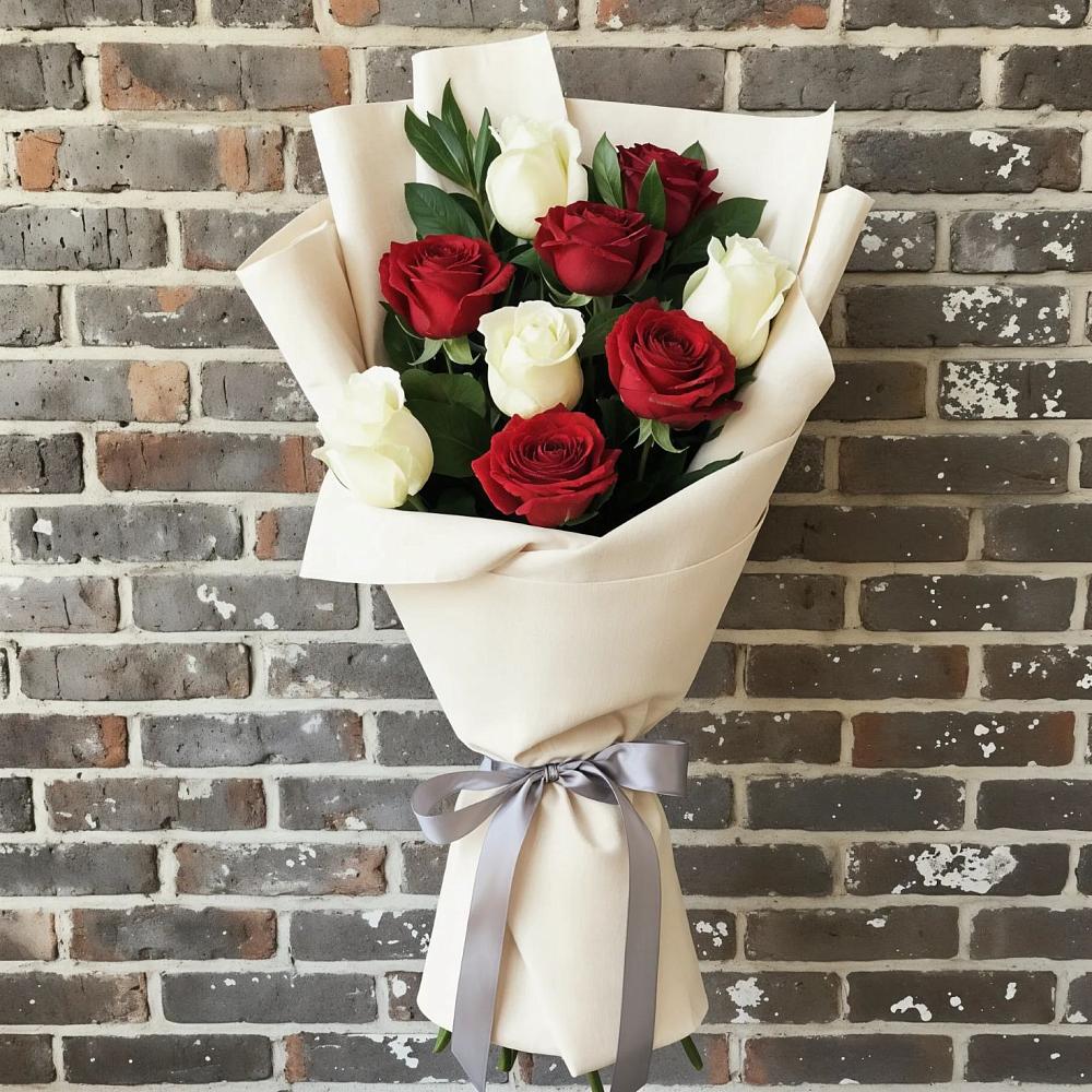 Букет цветов из: Розы в Орлове Кировская область