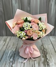 Букет цветов из:  Гвоздики, Розы и Хризантемы в Орлове Кировская область