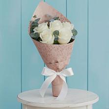 Букет цветов из:  Розы в Орлове Кировская область