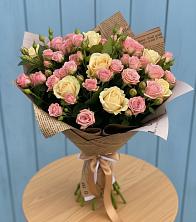 Букет цветов из:  Розы в Орлове Кировская область