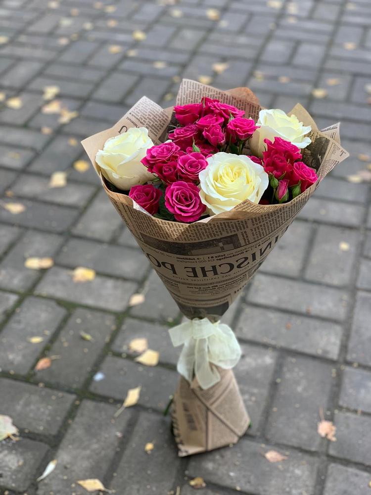 Букет цветов из: Розы в Орлове Кировская область