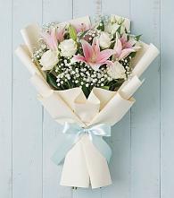 Букет цветов из:  Лилии в Орлове Кировская область