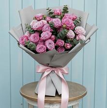 Букет цветов из:  Розы в Орлове Кировская область